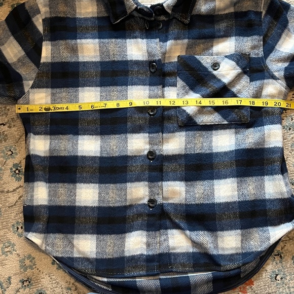 Kensie Blue & Black Plaid Flannel Shacket Pockets - Picture 4 of 15